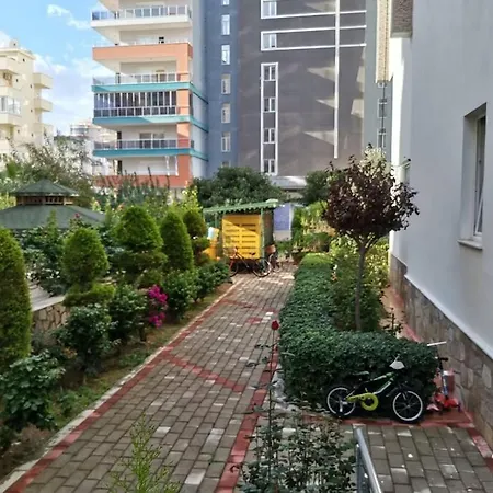 아파트 Cozy Studio In Alanya, Mahmutlar, Close To Sea 알란야